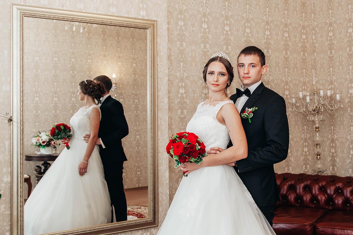 свадебное фото молодожен