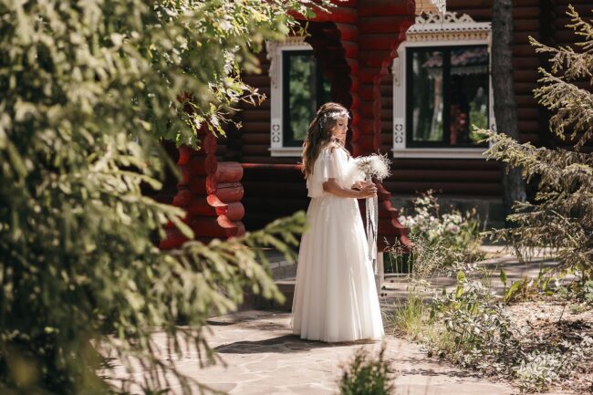 идеи свадебной фотосессии невесты на природе